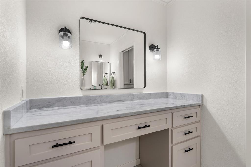 4324 Green Point Drive, Waco, TX 76710