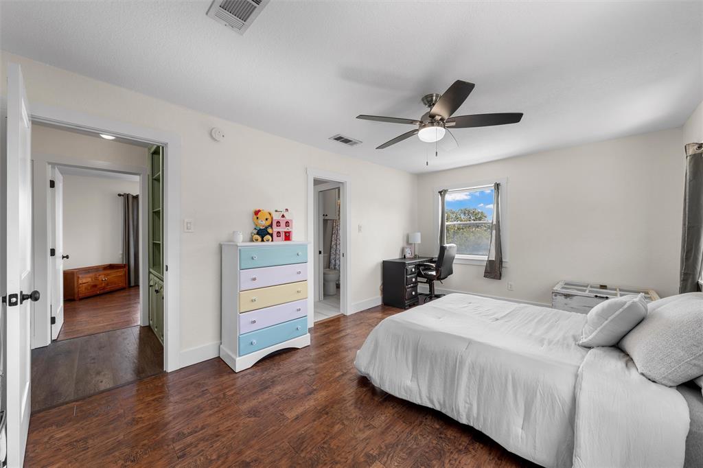 4324 Green Point Drive, Waco, TX 76710