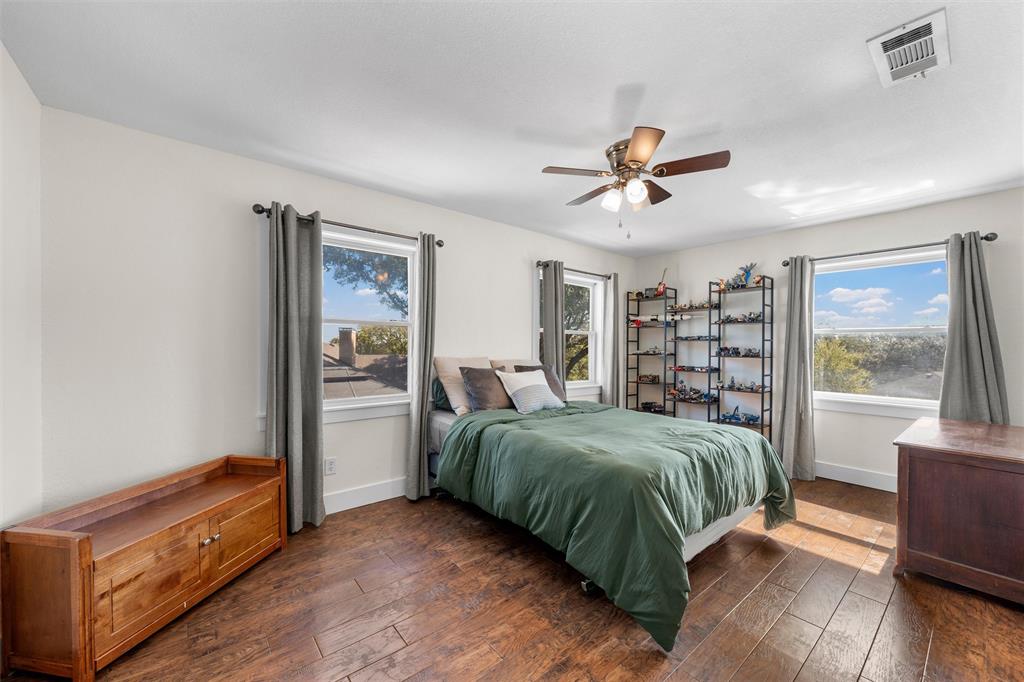 4324 Green Point Drive, Waco, TX 76710