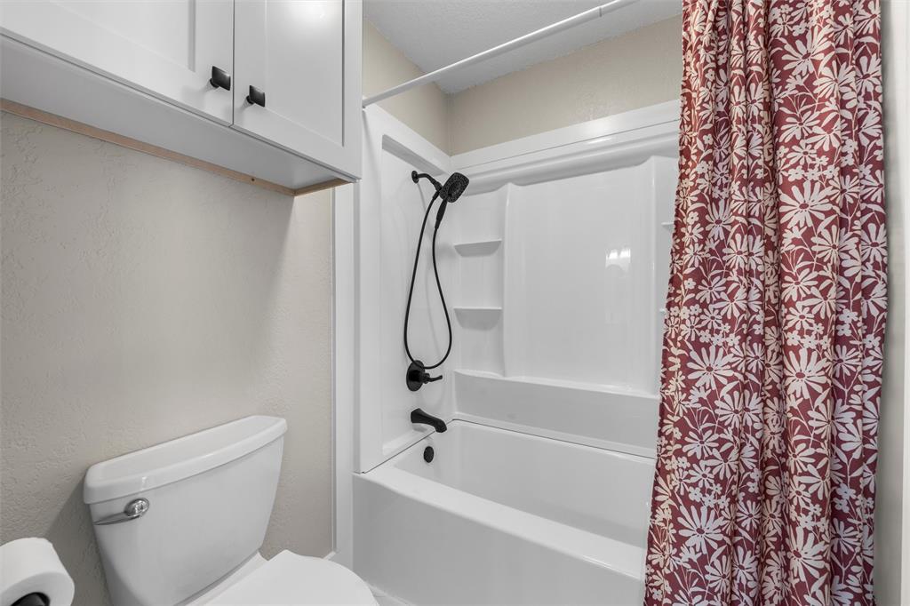 4324 Green Point Drive, Waco, TX 76710