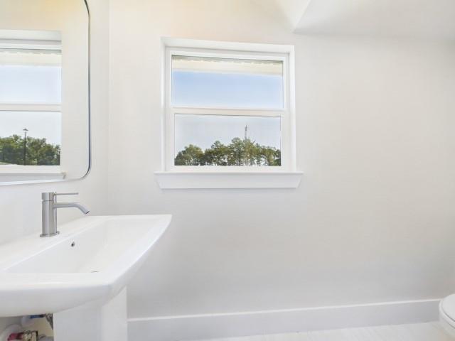 1206 Phoenix Drive, Athens, TX 75751