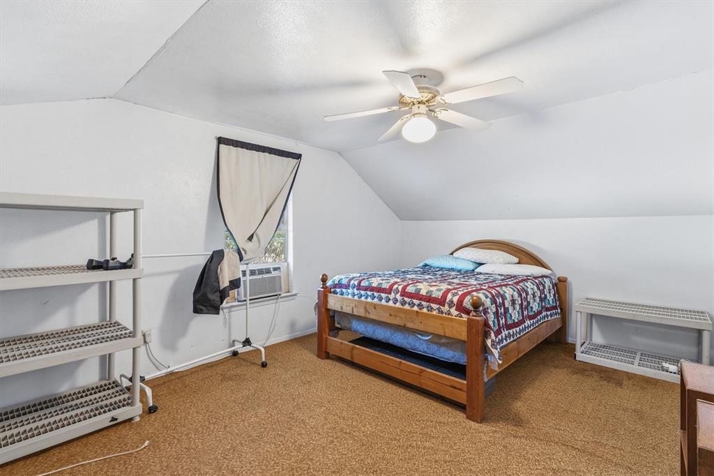 702 Patterson Street, Campbell, TX 75422