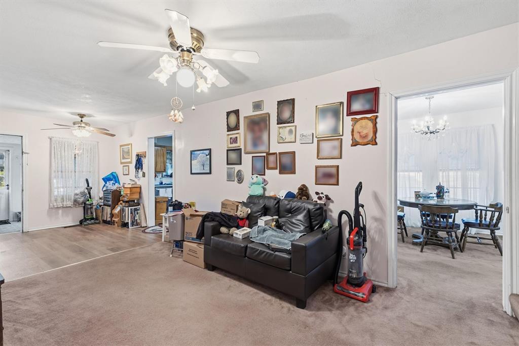702 Patterson Street, Campbell, TX 75422