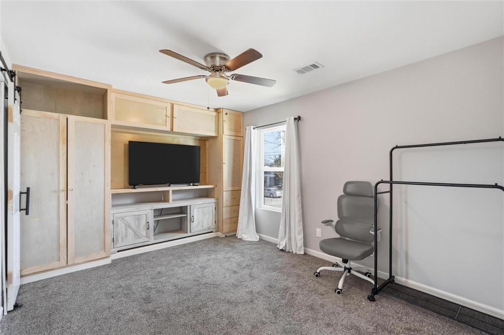 2637 Pine Street, Dallas, TX 75215