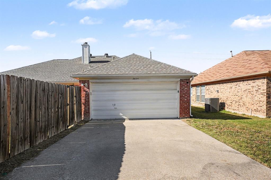 2604 Creek Crossing Road, Mesquite, TX 75181