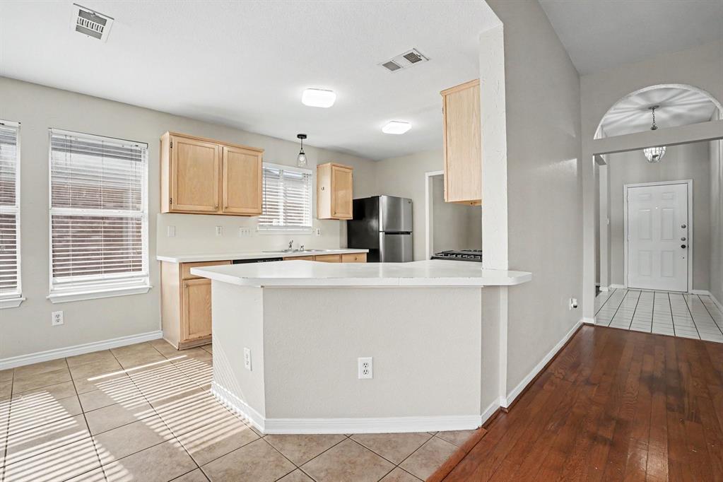 2604 Creek Crossing Road, Mesquite, TX 75181