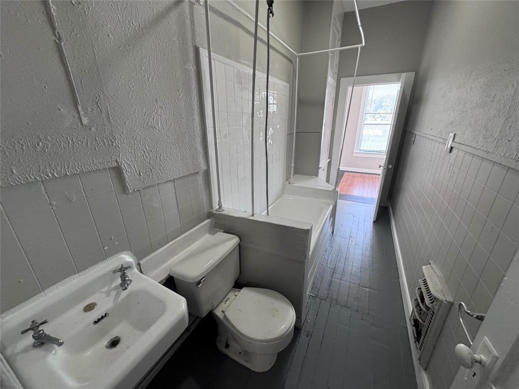 411-A N Tyler Street, Dallas, TX 75208