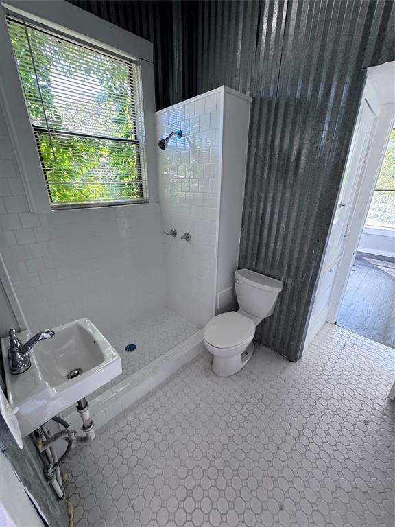 411-A N Tyler Street, Dallas, TX 75208