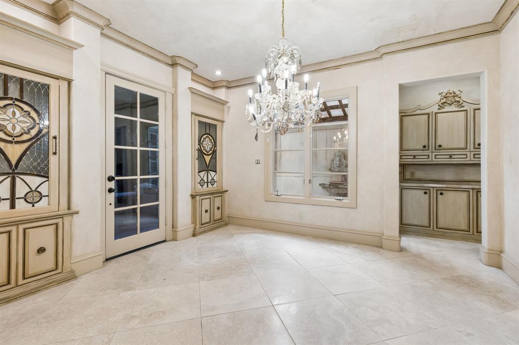 6917 Forest Glen Drive, Dallas, TX 75230