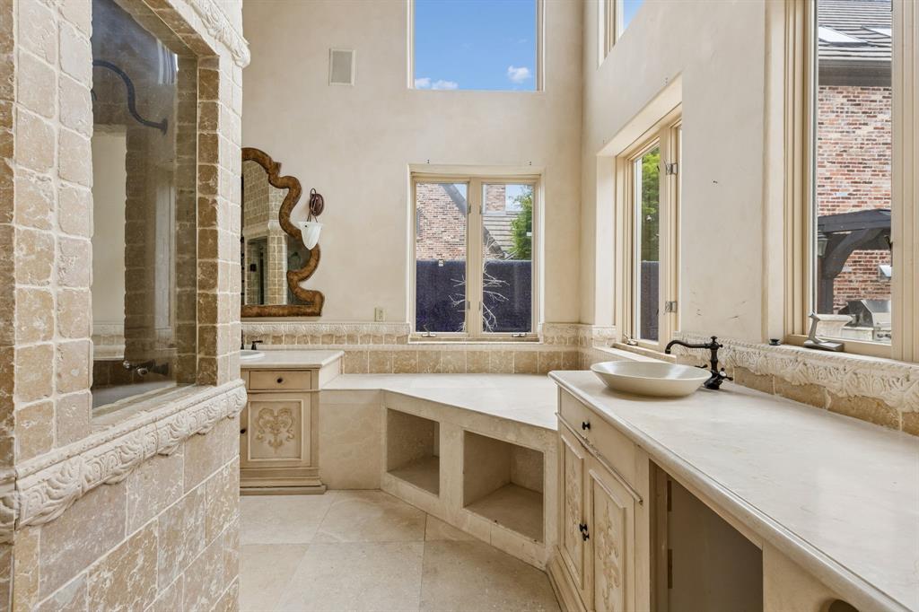6917 Forest Glen Drive, Dallas, TX 75230