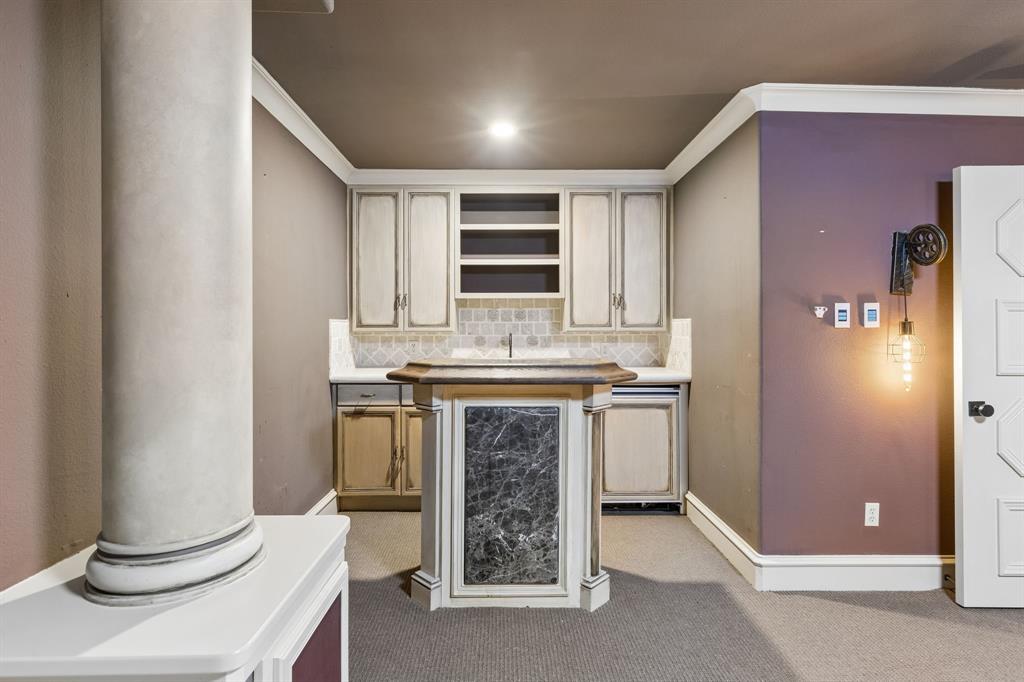 6917 Forest Glen Drive, Dallas, TX 75230