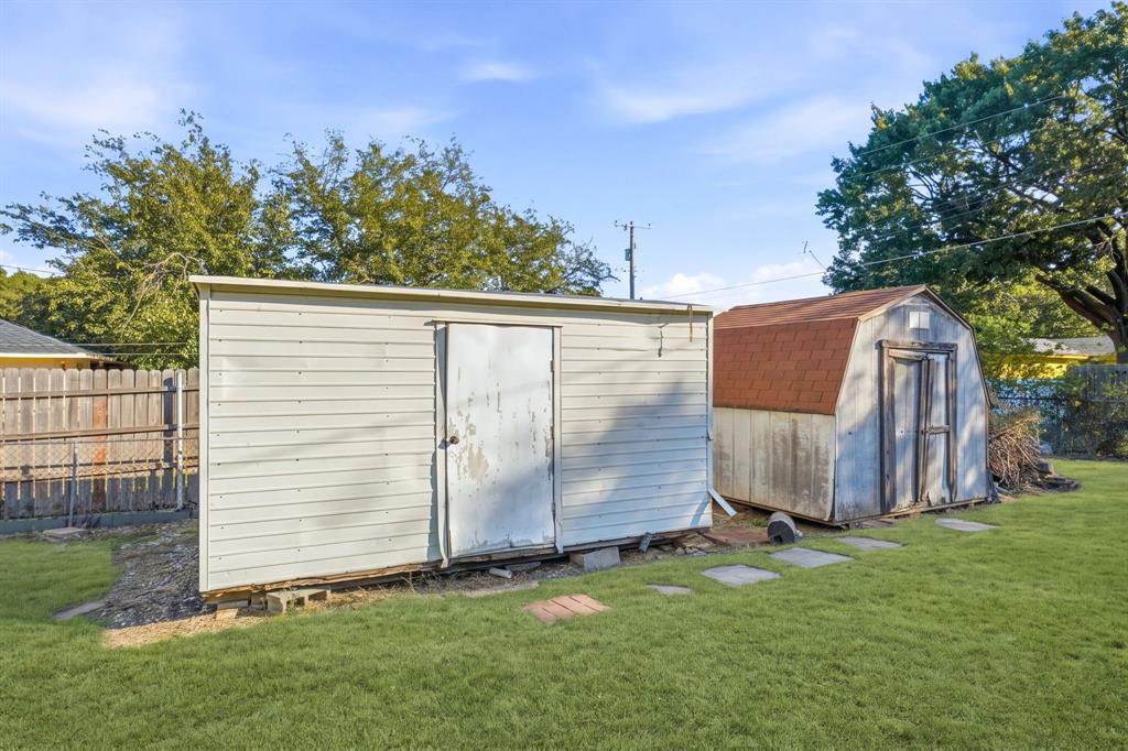 9360 N County Road, Frisco, TX 75033