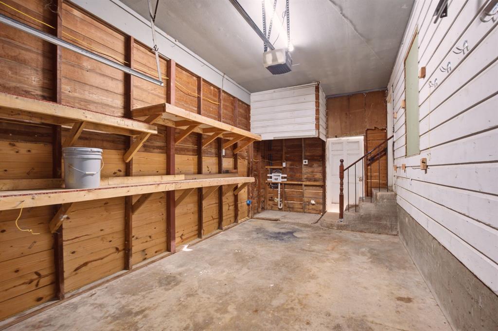 laundry in garage