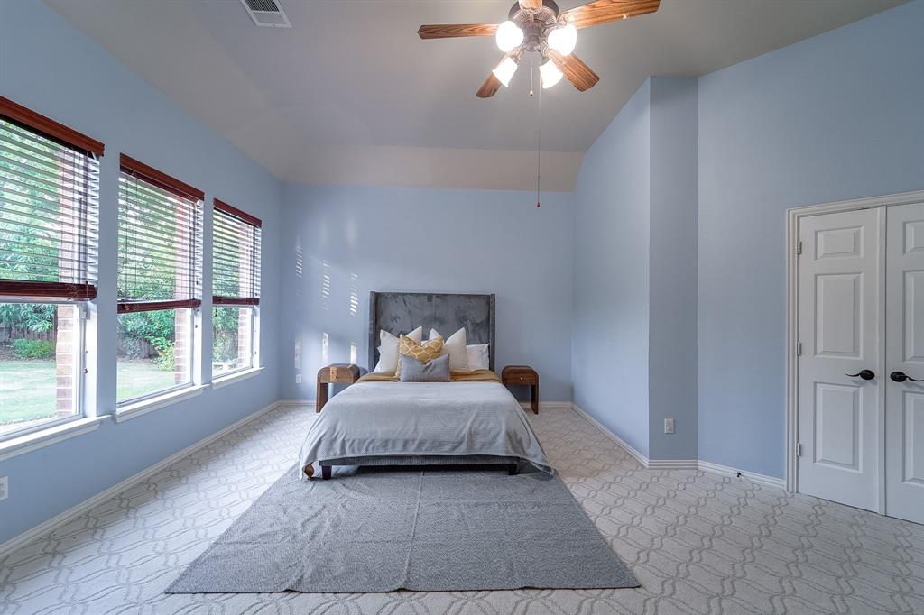 924 Brentwood Drive, Murphy, TX 75094