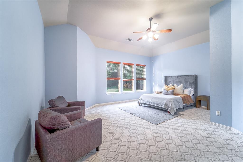 924 Brentwood Drive, Murphy, TX 75094
