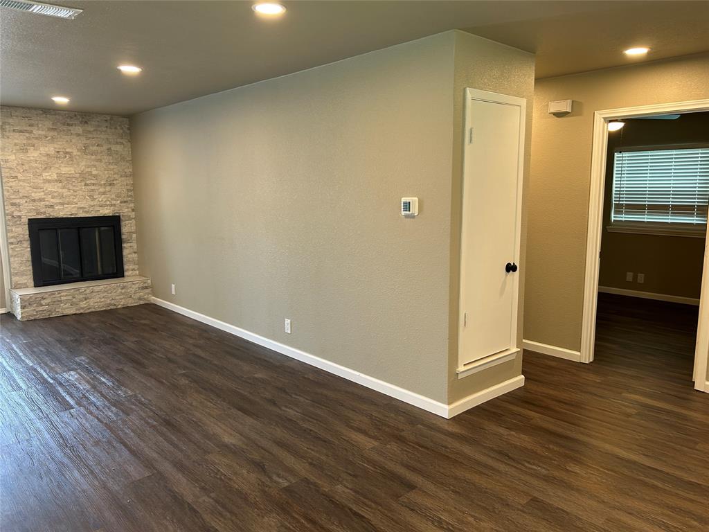3837 Burning Tree Lane, Garland, TX 75042