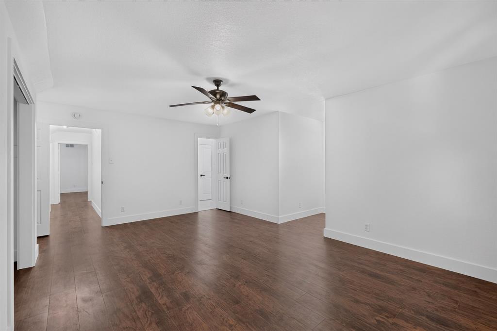 550 Glen Oaks Boulevard, Dallas, TX 75232