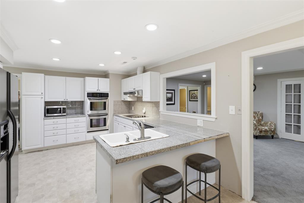 7806 Woodstone Lane, Dallas, TX 75248