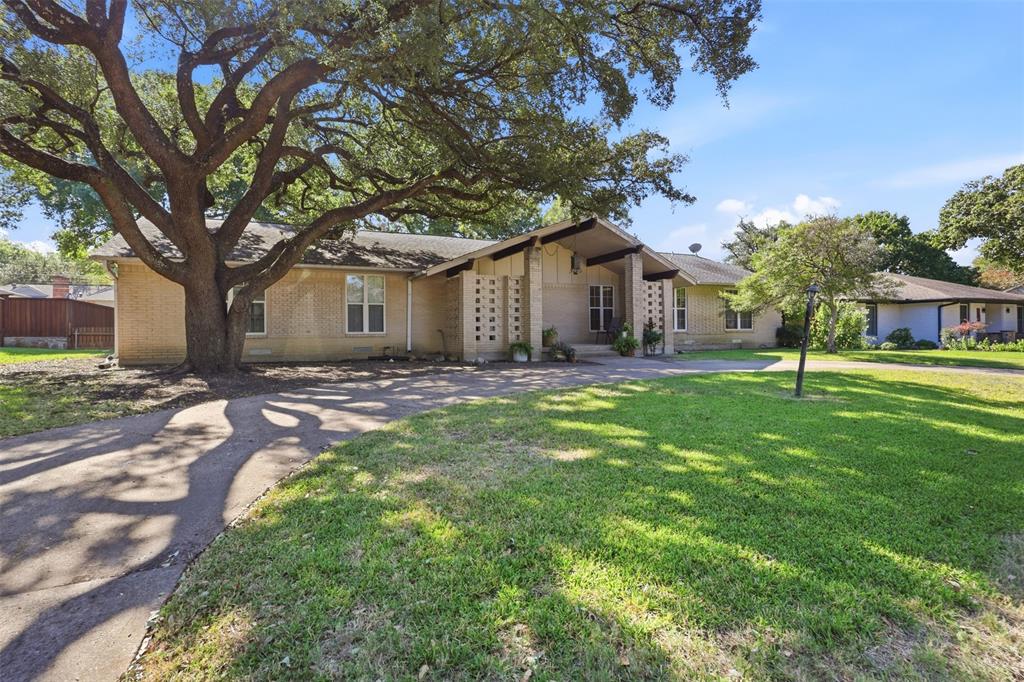 7806 Woodstone Lane, Dallas, TX 75248
