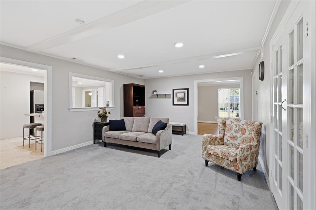 7806 Woodstone Lane, Dallas, TX 75248