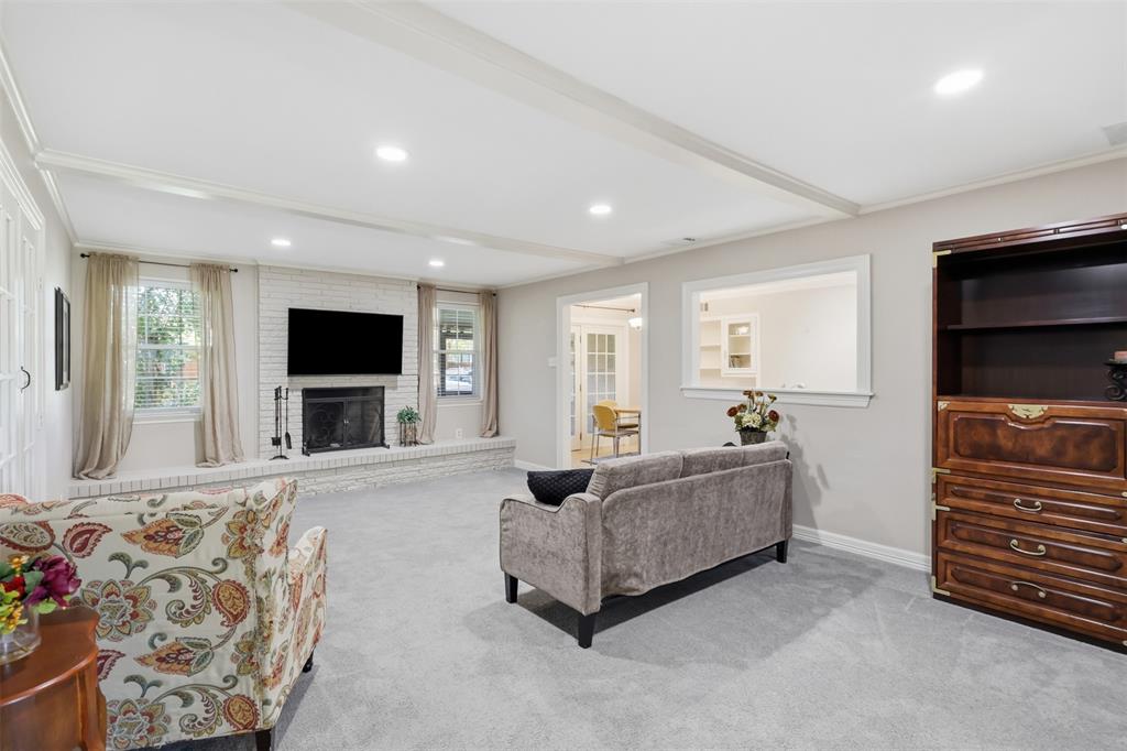 7806 Woodstone Lane, Dallas, TX 75248