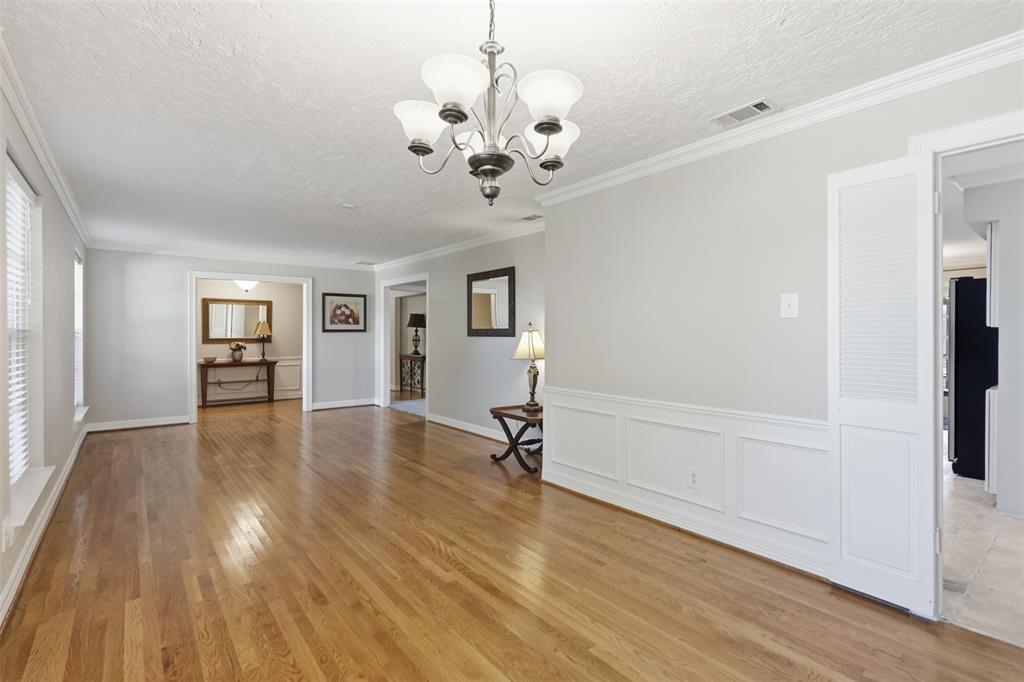 7806 Woodstone Lane, Dallas, TX 75248