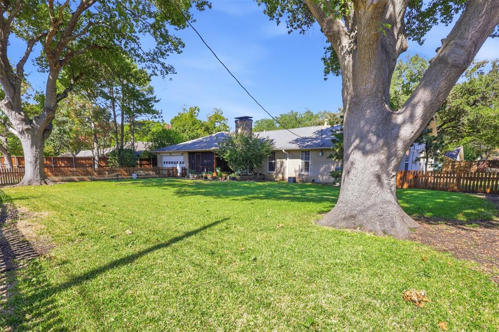 7806 Woodstone Lane, Dallas, TX 75248