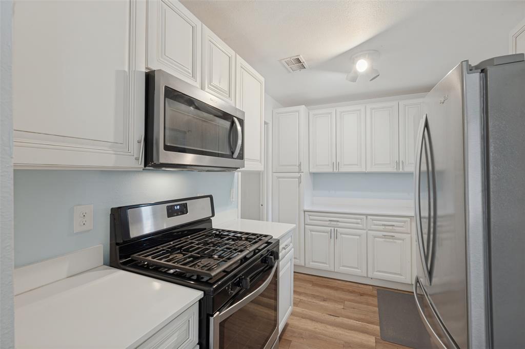 1822 Glenn Lane, Glenn Heights, TX 75154