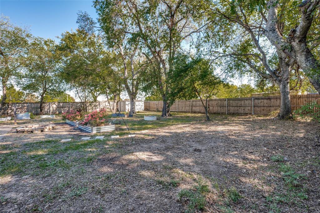 1822 Glenn Lane, Glenn Heights, TX 75154