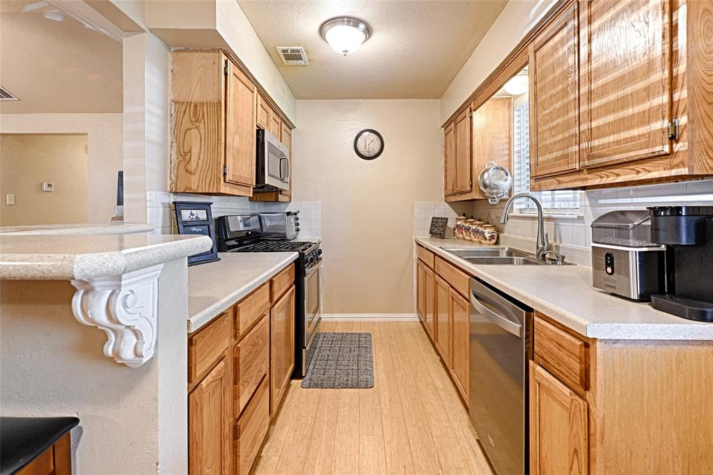 305 Tejas Drive, Glenn Heights, TX 75154