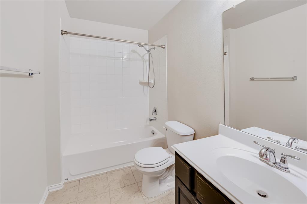 513 Highland Fairway Lane, Wylie, TX 75098