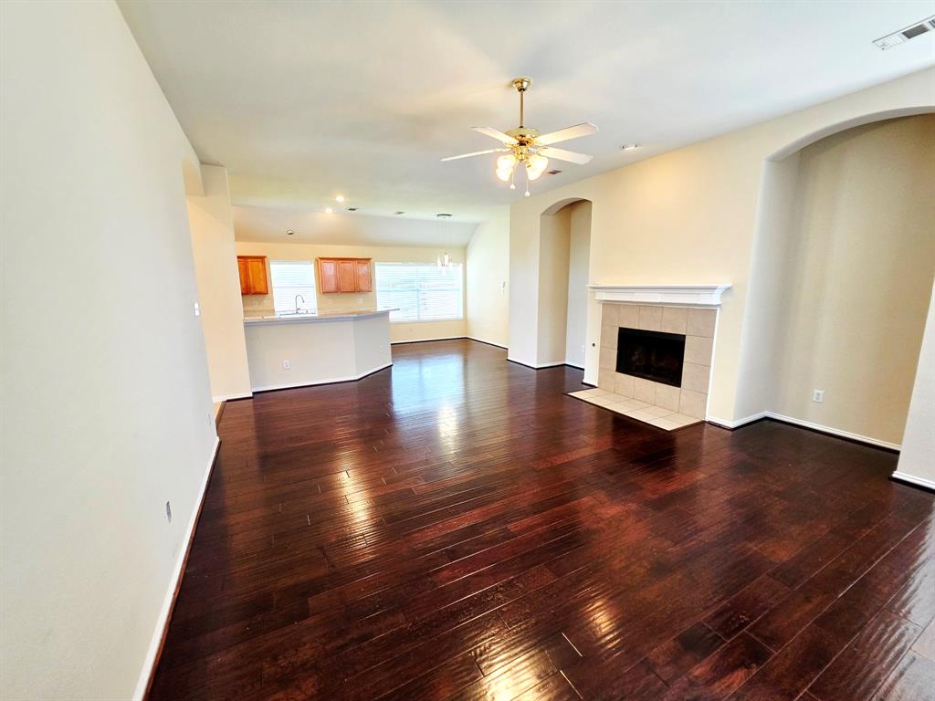 3205 Hamlett Lane, Garland, TX 75043
