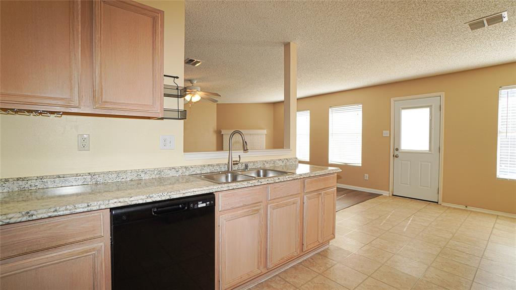 1403 Glenwick Drive, Rockwall, TX 75032