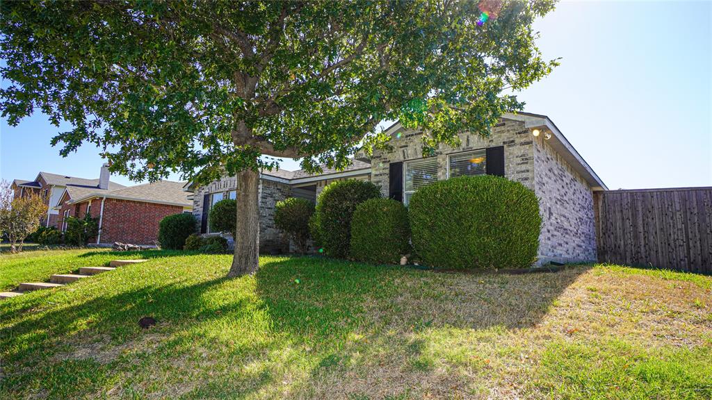 1403 Glenwick Drive, Rockwall, TX 75032