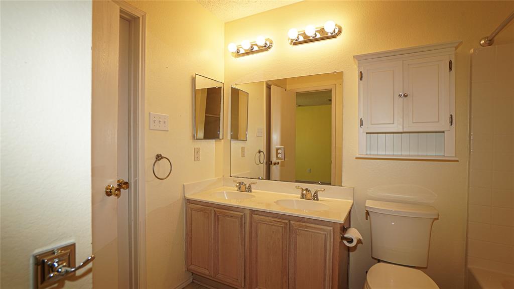 1403 Glenwick Drive, Rockwall, TX 75032