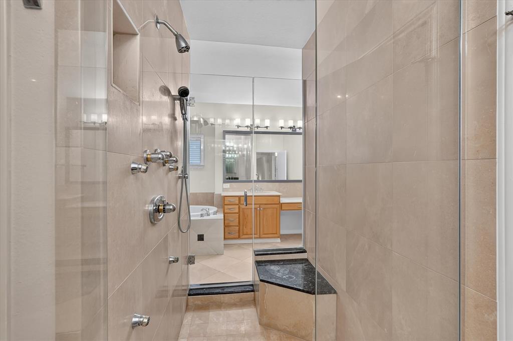 Primary bath