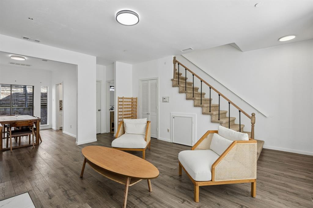 3919 Cole Avenue, #101, Dallas, TX 75204
