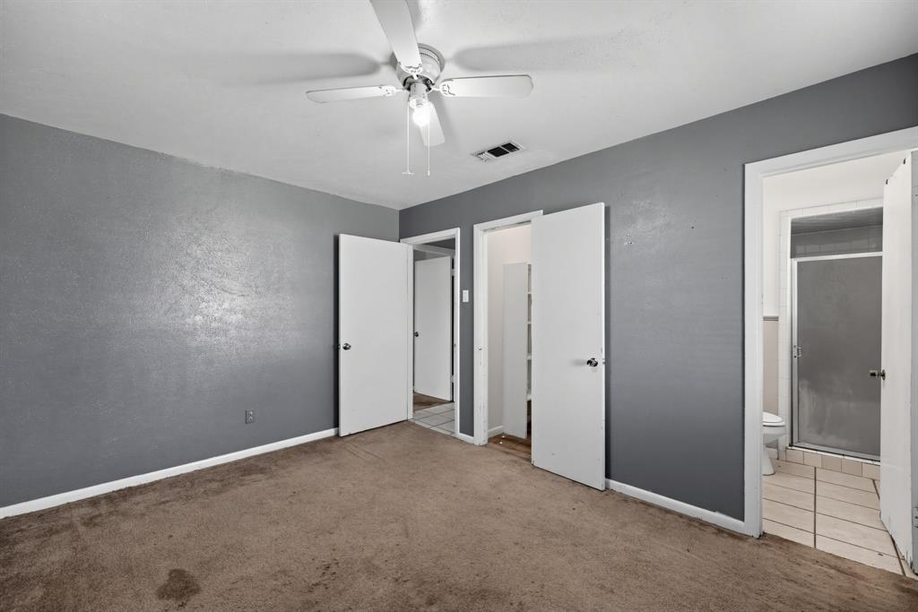 2910 Grove Street, Irving, TX 75060