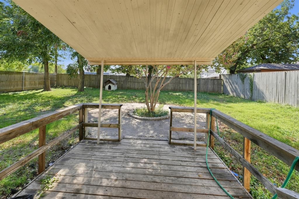 2910 Grove Street, Irving, TX 75060
