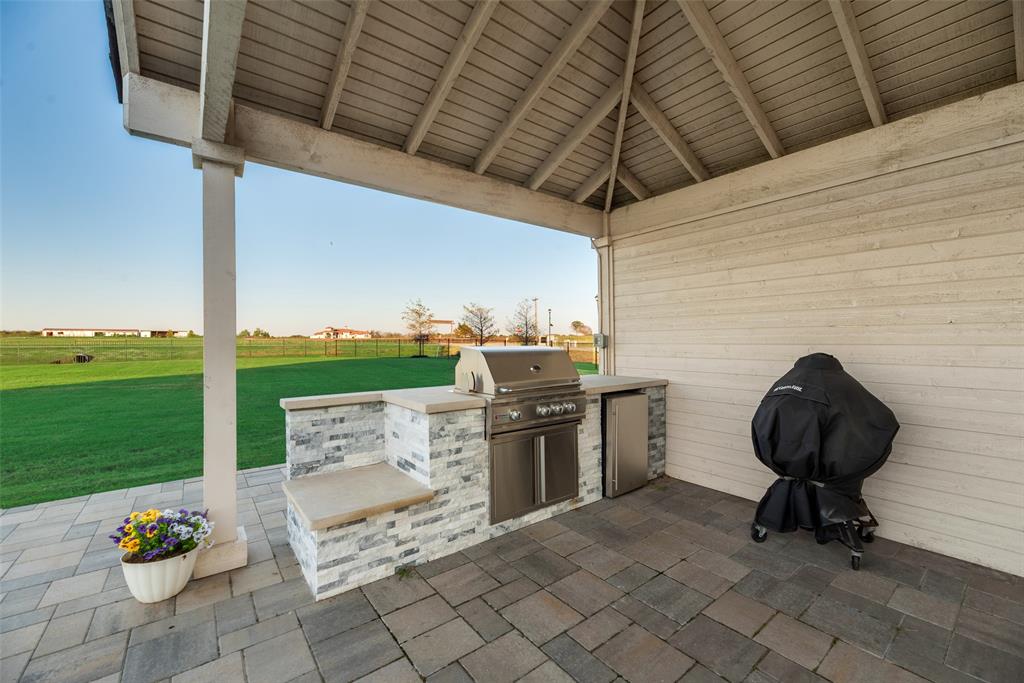 1570 Winding Creek Lane, Rockwall, TX 75032