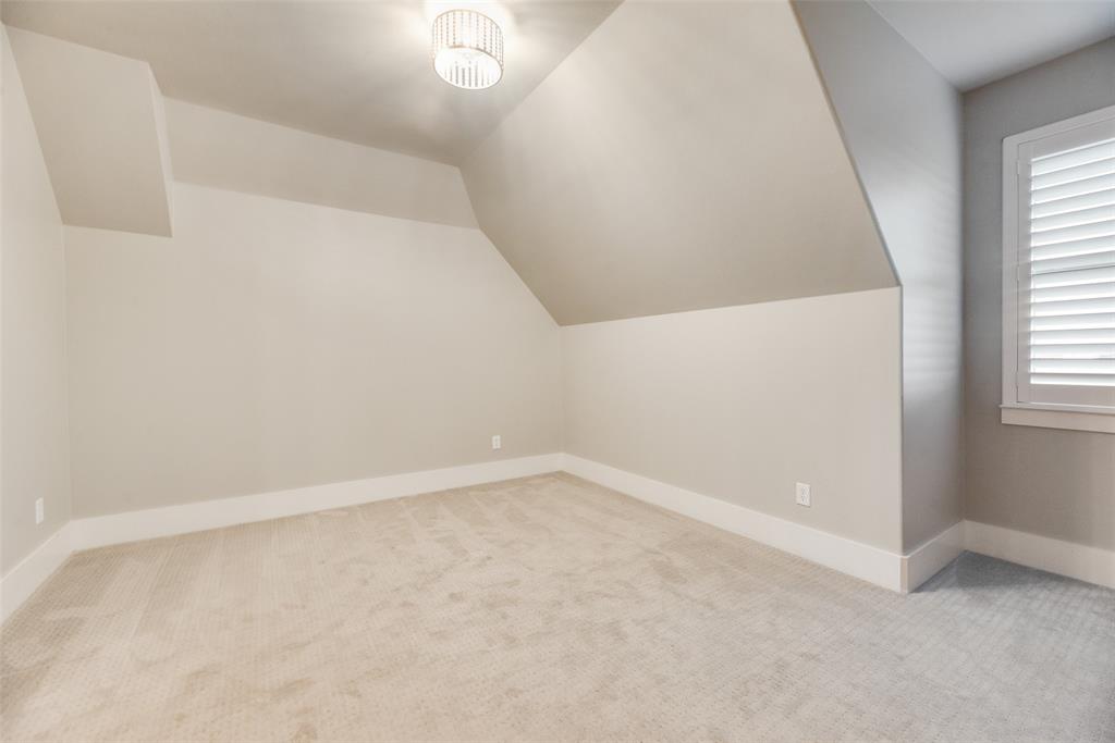 1570 Winding Creek Lane, Rockwall, TX 75032