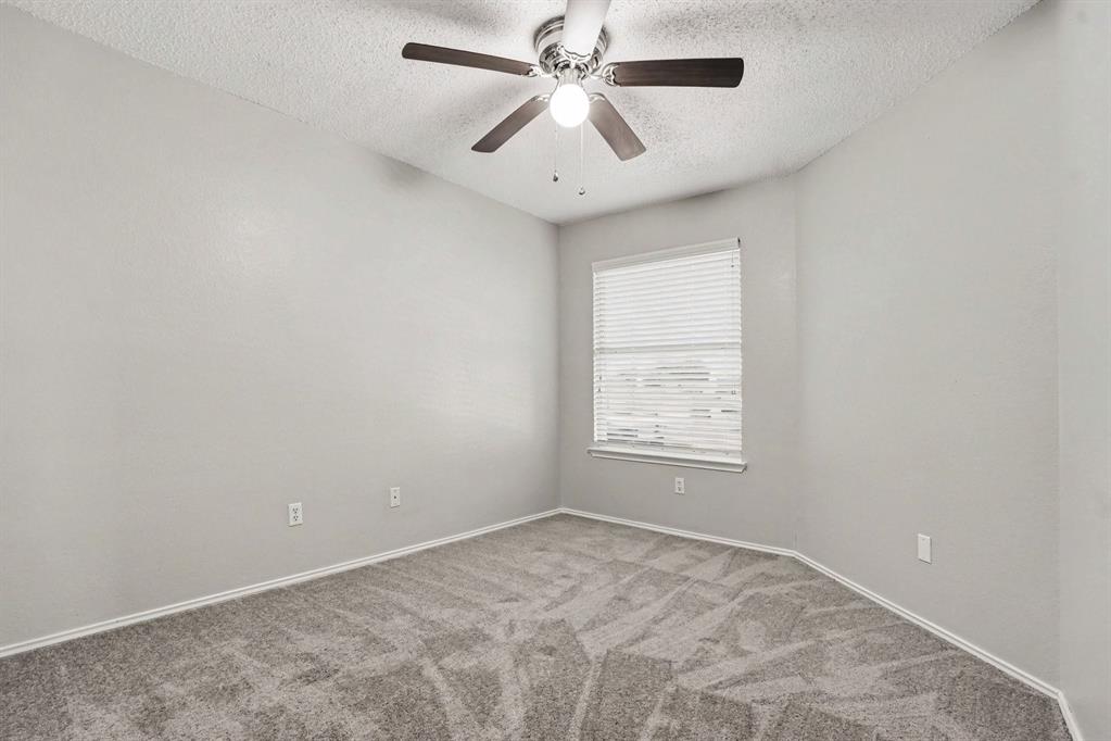 2101 Birch Bend, Mesquite, TX 75181