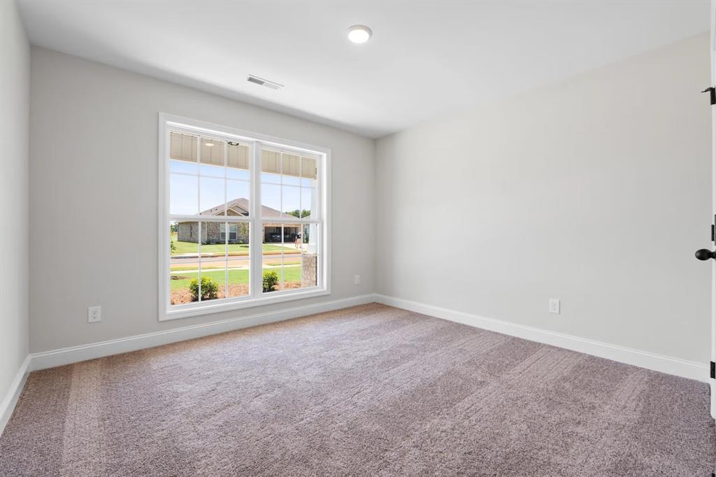 301 Saddletree Drive, Nevada, TX 75173