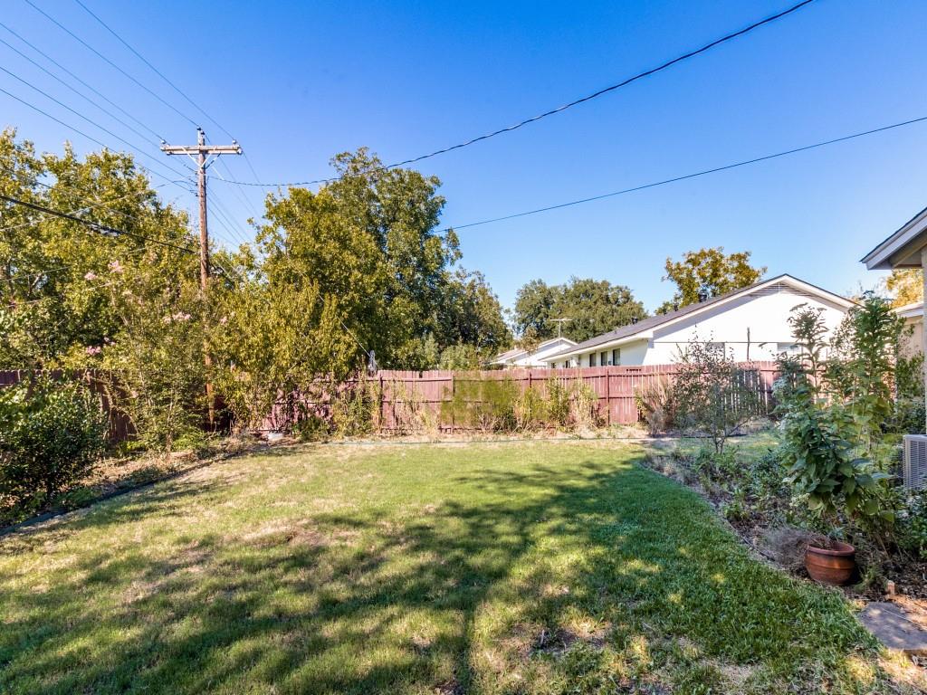 329 N Cottonwood Drive, Richardson, TX 75080