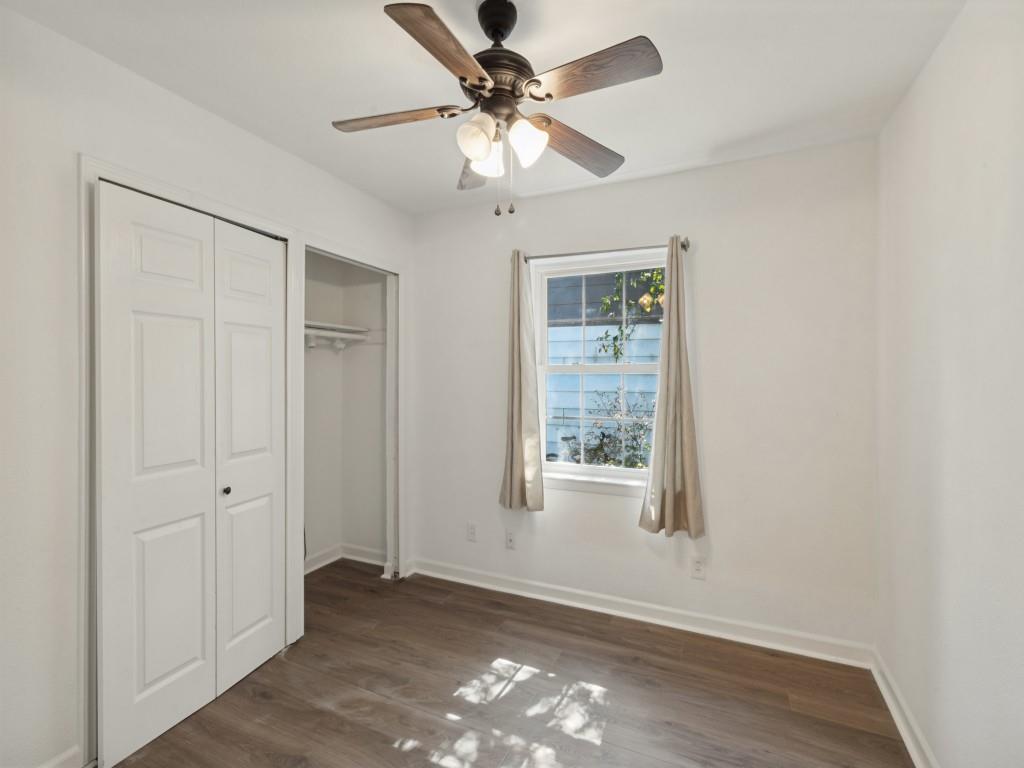 329 N Cottonwood Drive, Richardson, TX 75080