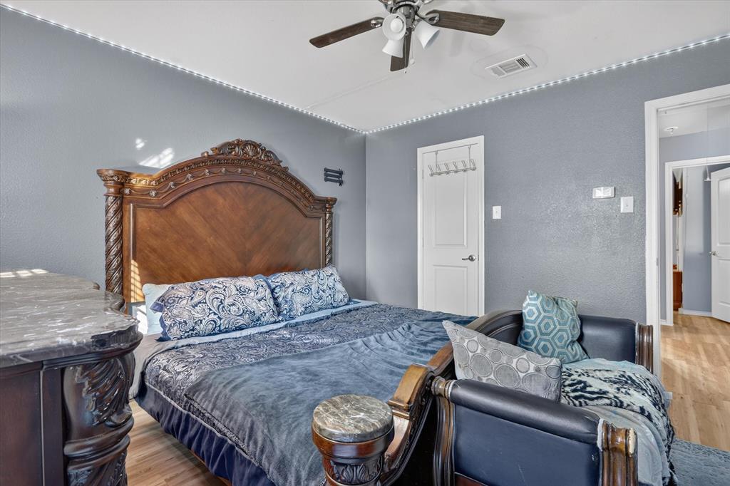 2325 Redwood Drive, Lancaster, TX 75134