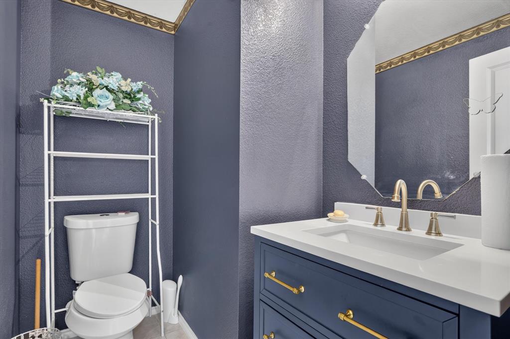 2325 Redwood Drive, Lancaster, TX 75134