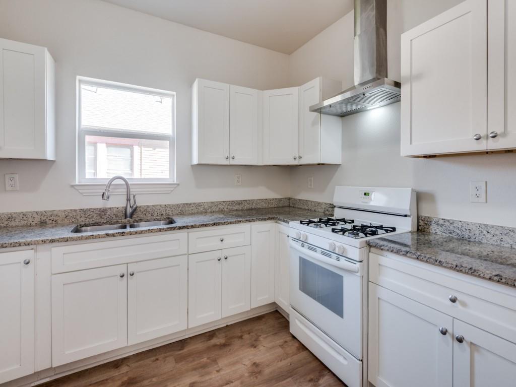 2300 Dathe Street, Dallas, TX 75215