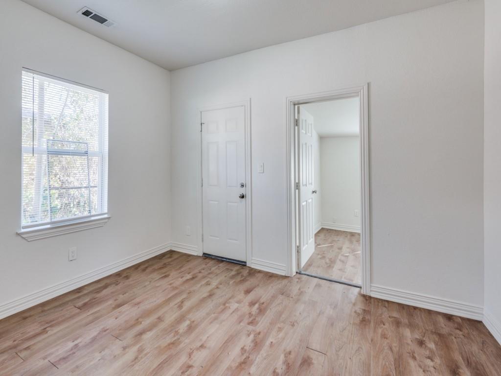 2300 Dathe Street, Dallas, TX 75215