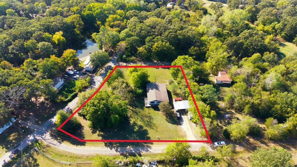 10830 Paradise Lane, Wills Point, TX 75169